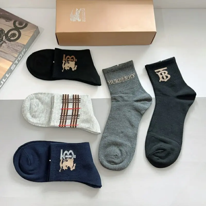 burberry chaussettes pour homme s_122773b3